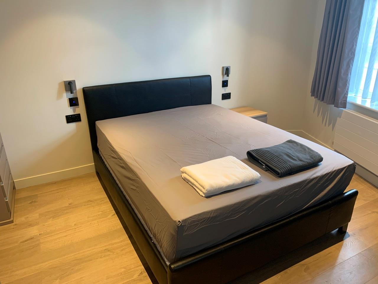 Flat Lodge Road in Greater London