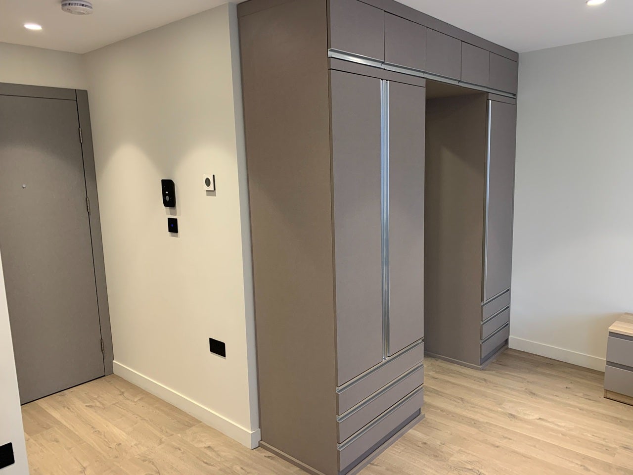 Flat Lodge Road in Greater London
