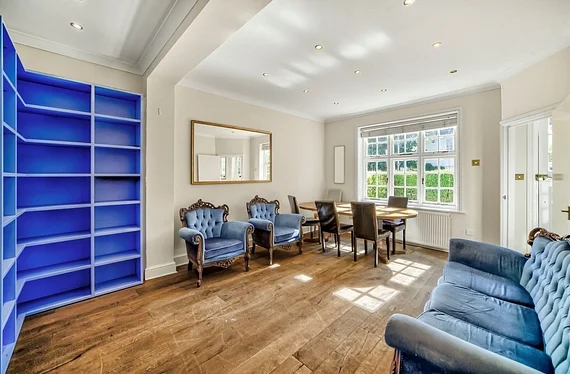 House Fowler's Walk in Greater London