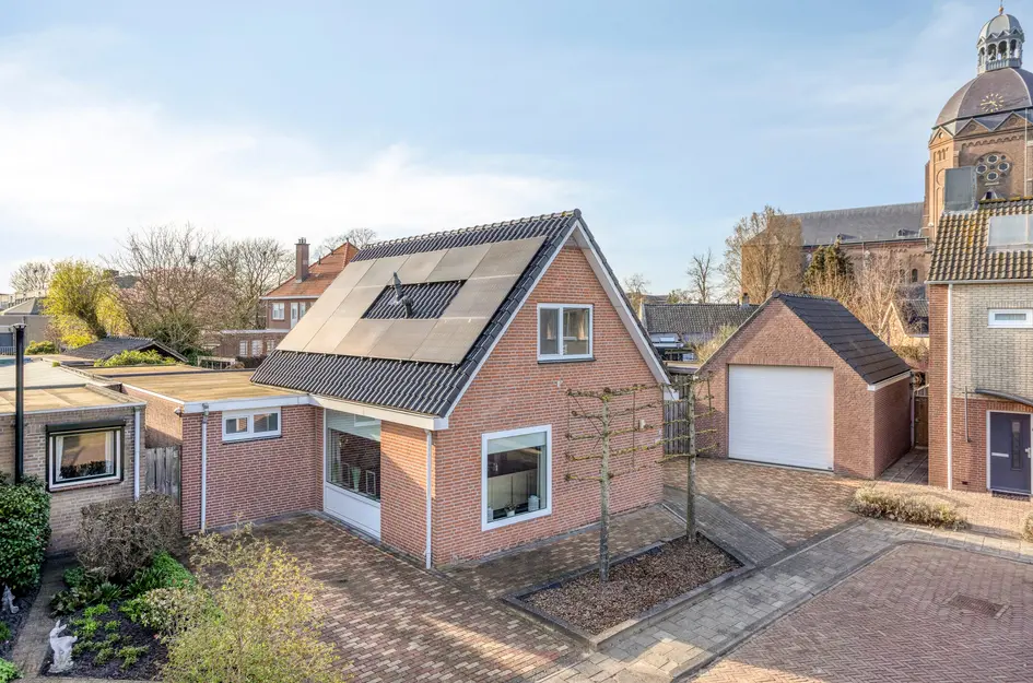 Huis Cornelis Oomestraat 44 in Raamsdonk