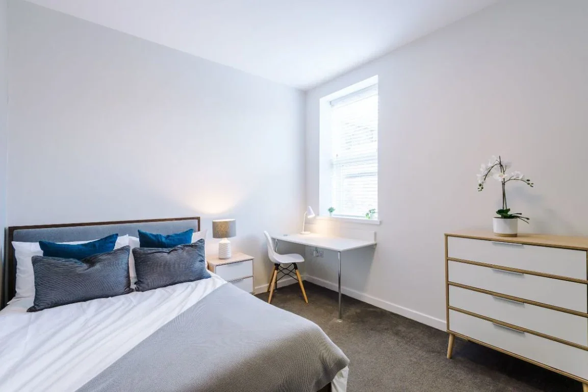 Flat Granville Road in Newcastle upon Tyne