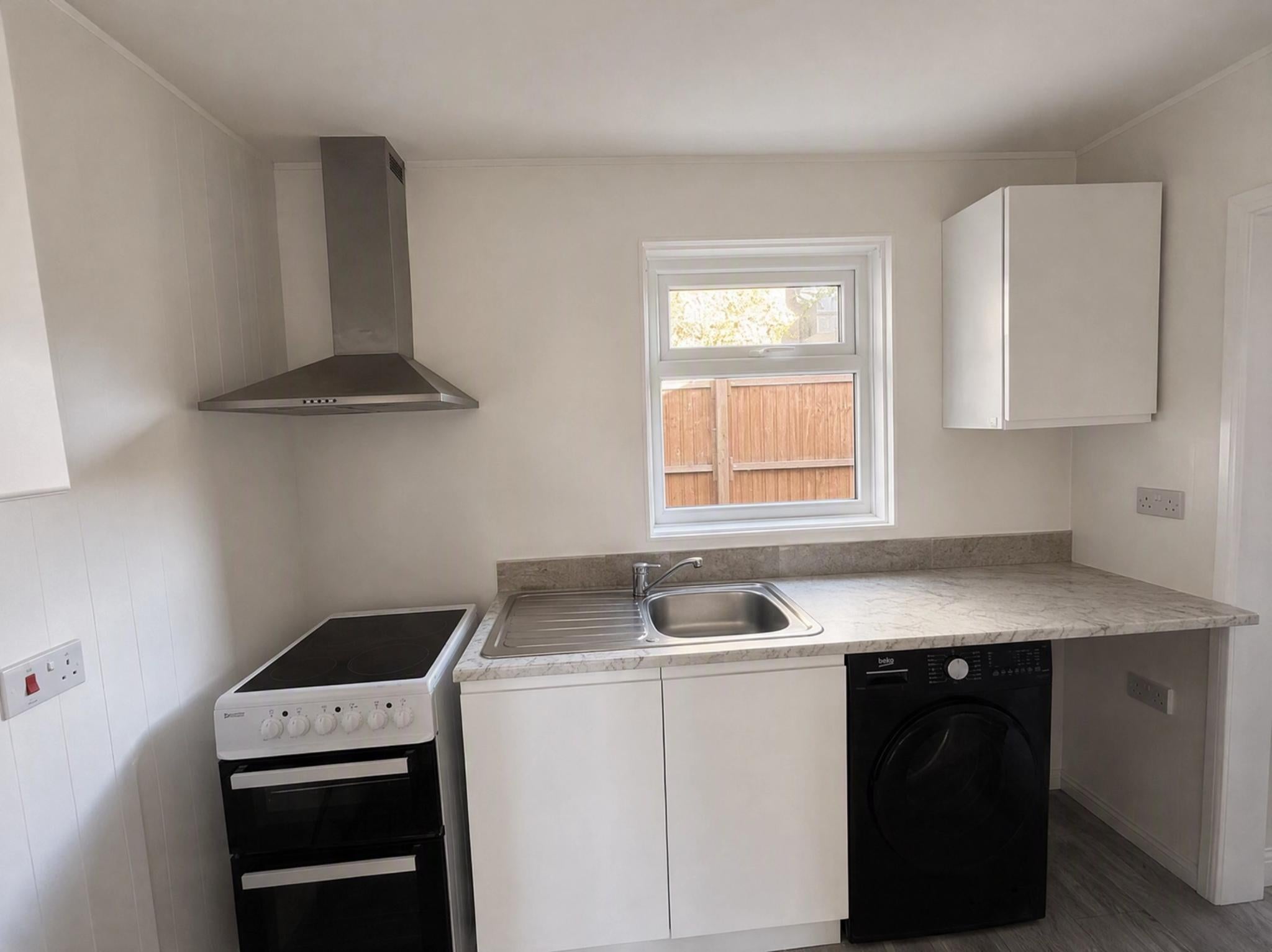Flat Uxbridge Road in Slough