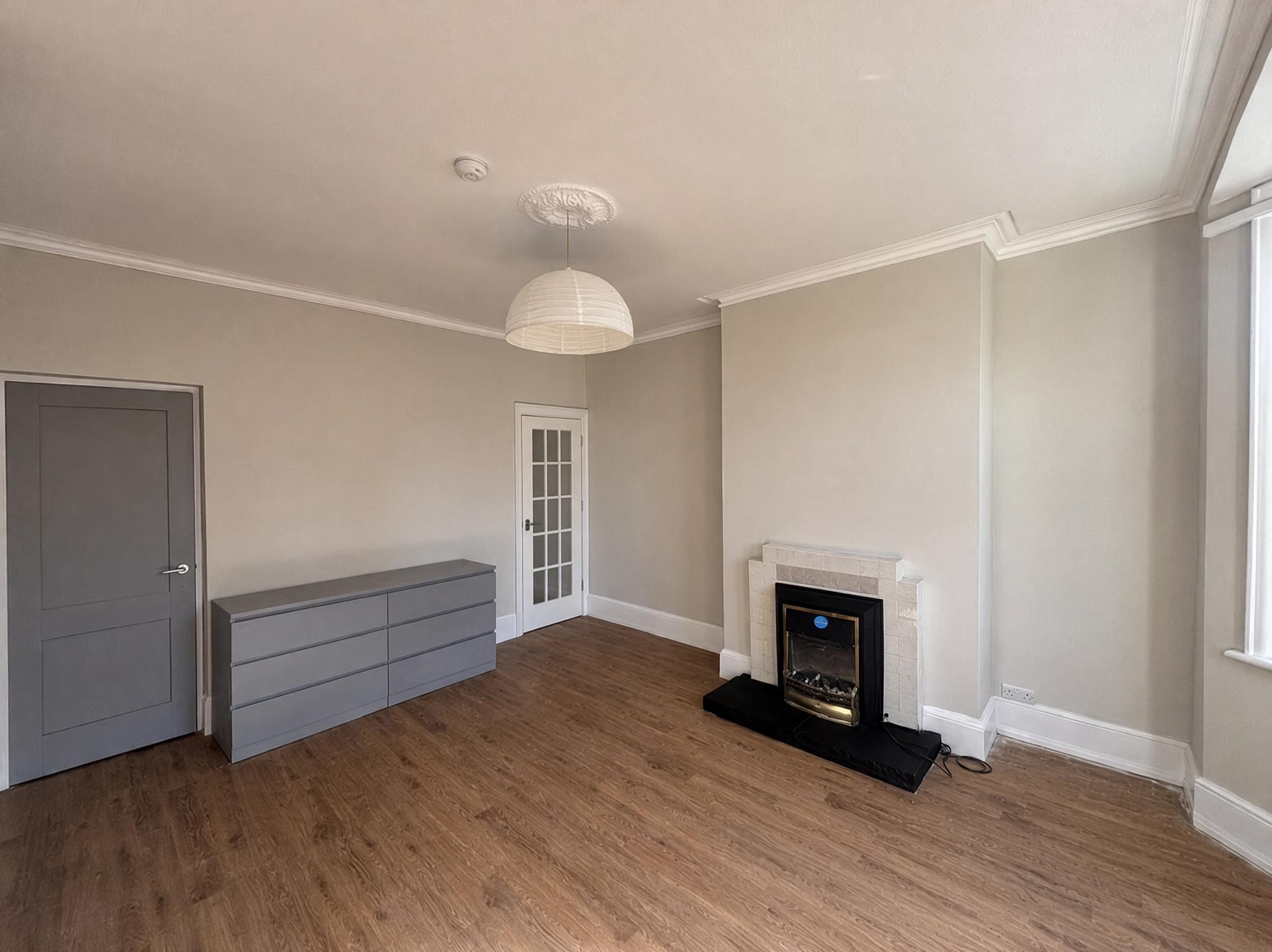 Flat Uxbridge Road in Slough