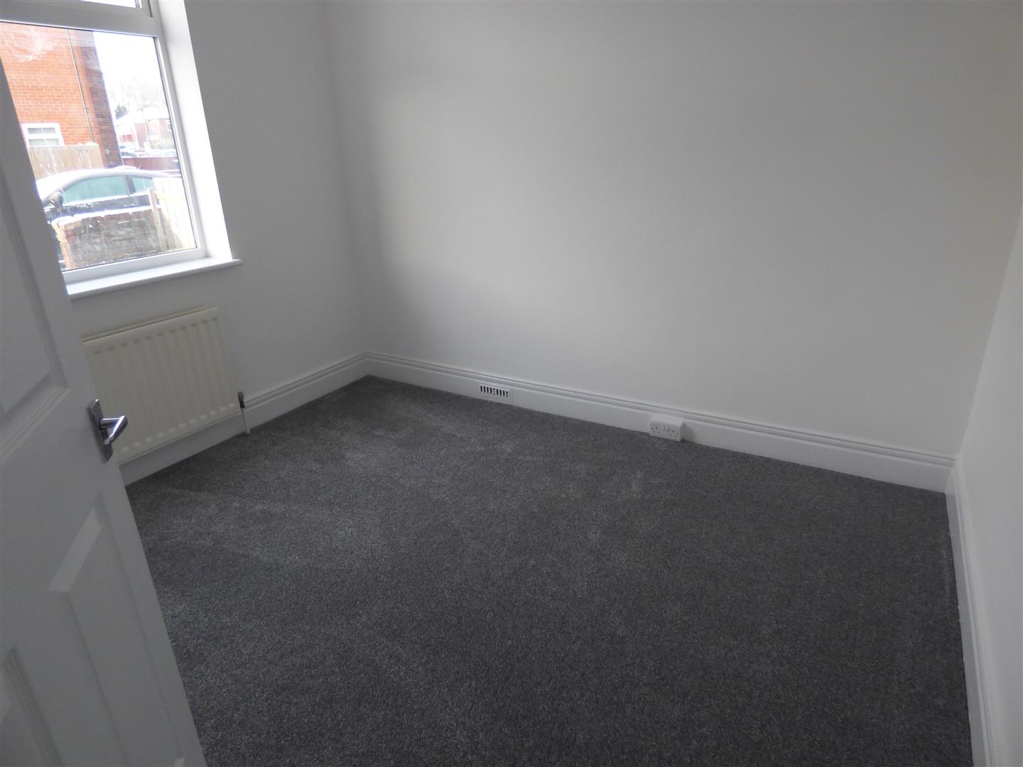 Flat Borrowdale Avenue in Newcastle upon Tyne