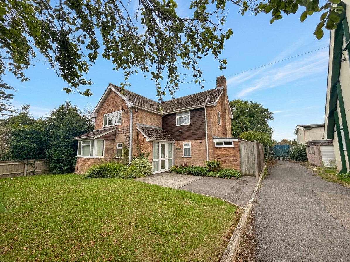House Bartons Road in Havant