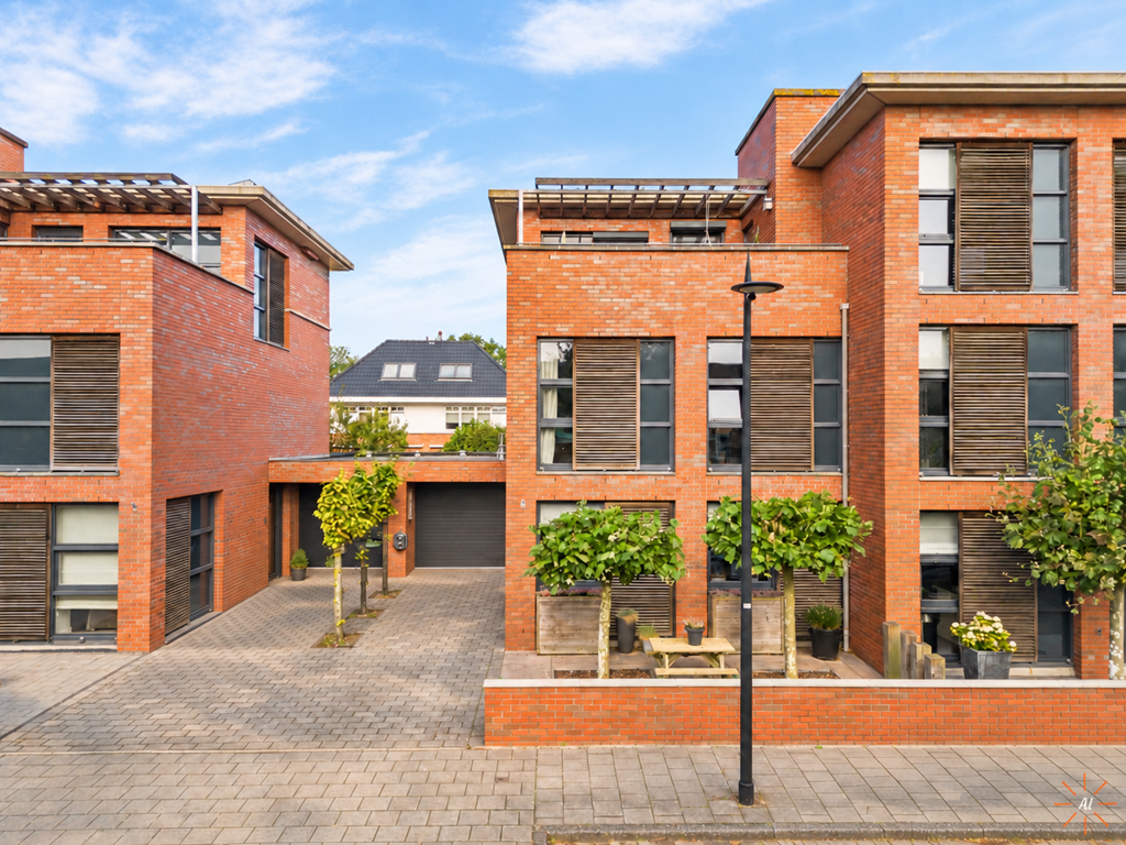 Huis Overbeek 16 in Noordwijk