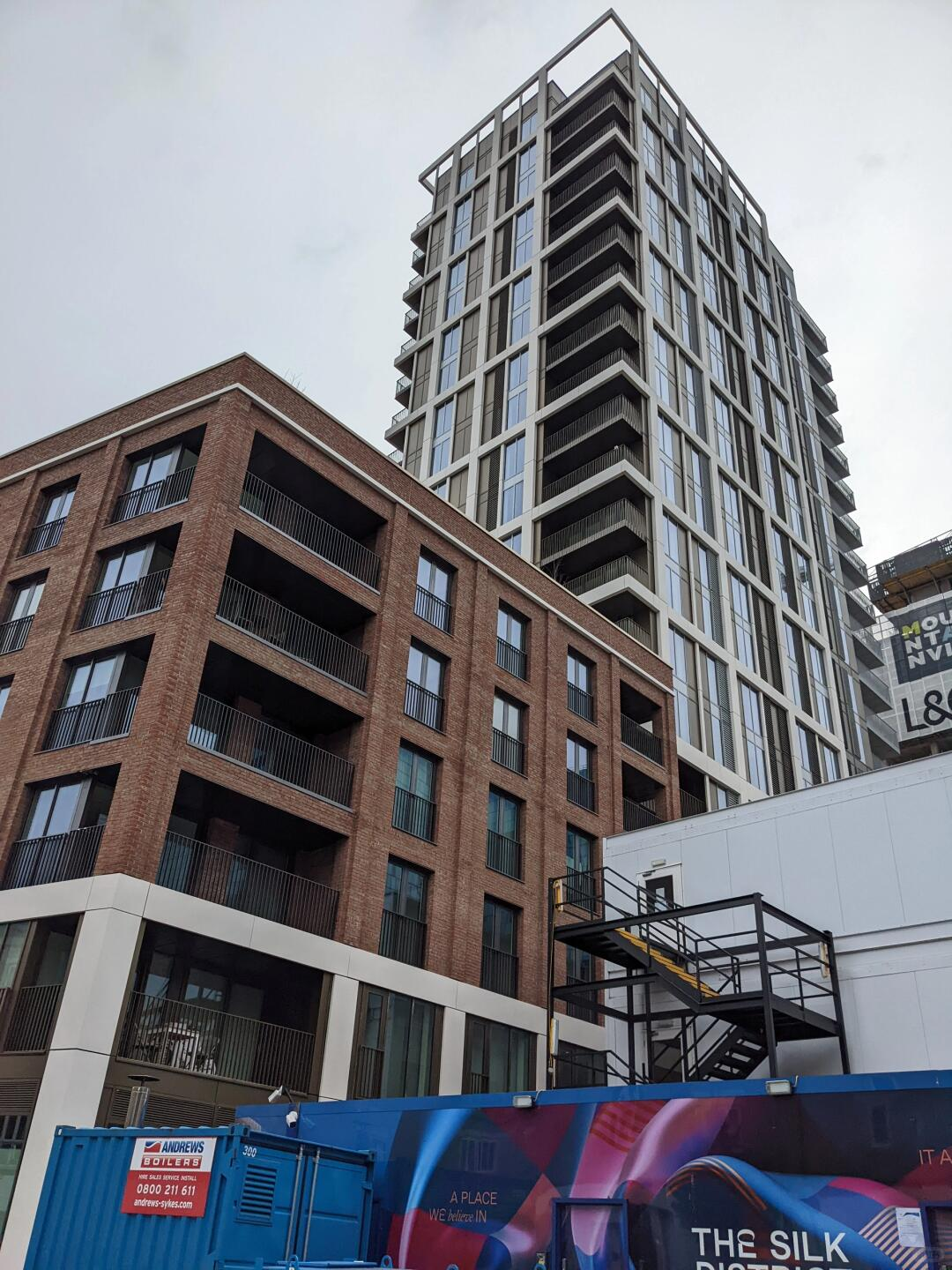 Flat Raven Row in Greater London