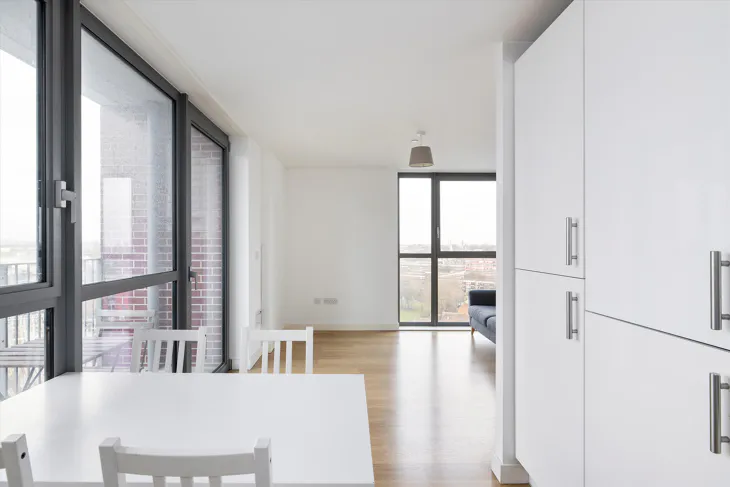 Flat Beaconsfield Street in Greater London