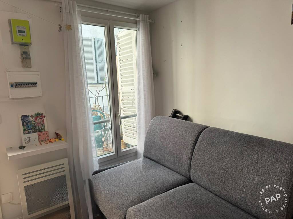 Flat Rue de Maubeuge in Paris