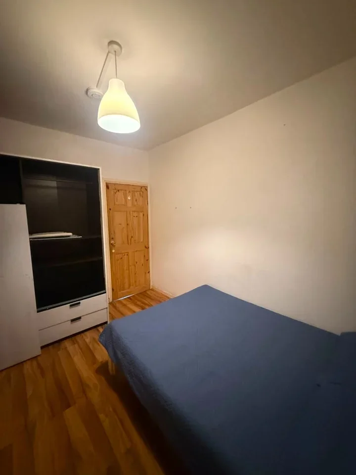 Room Bowling Green Street in Greater London