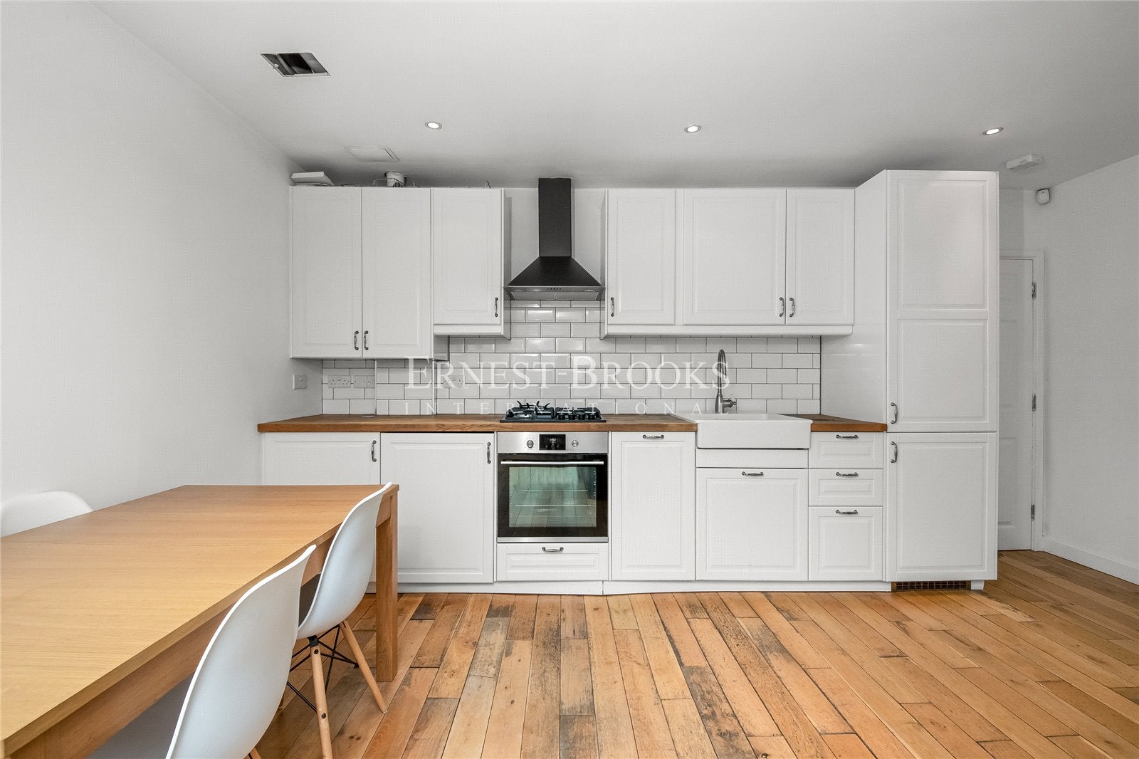 Flat Wandsworth Road in Greater London