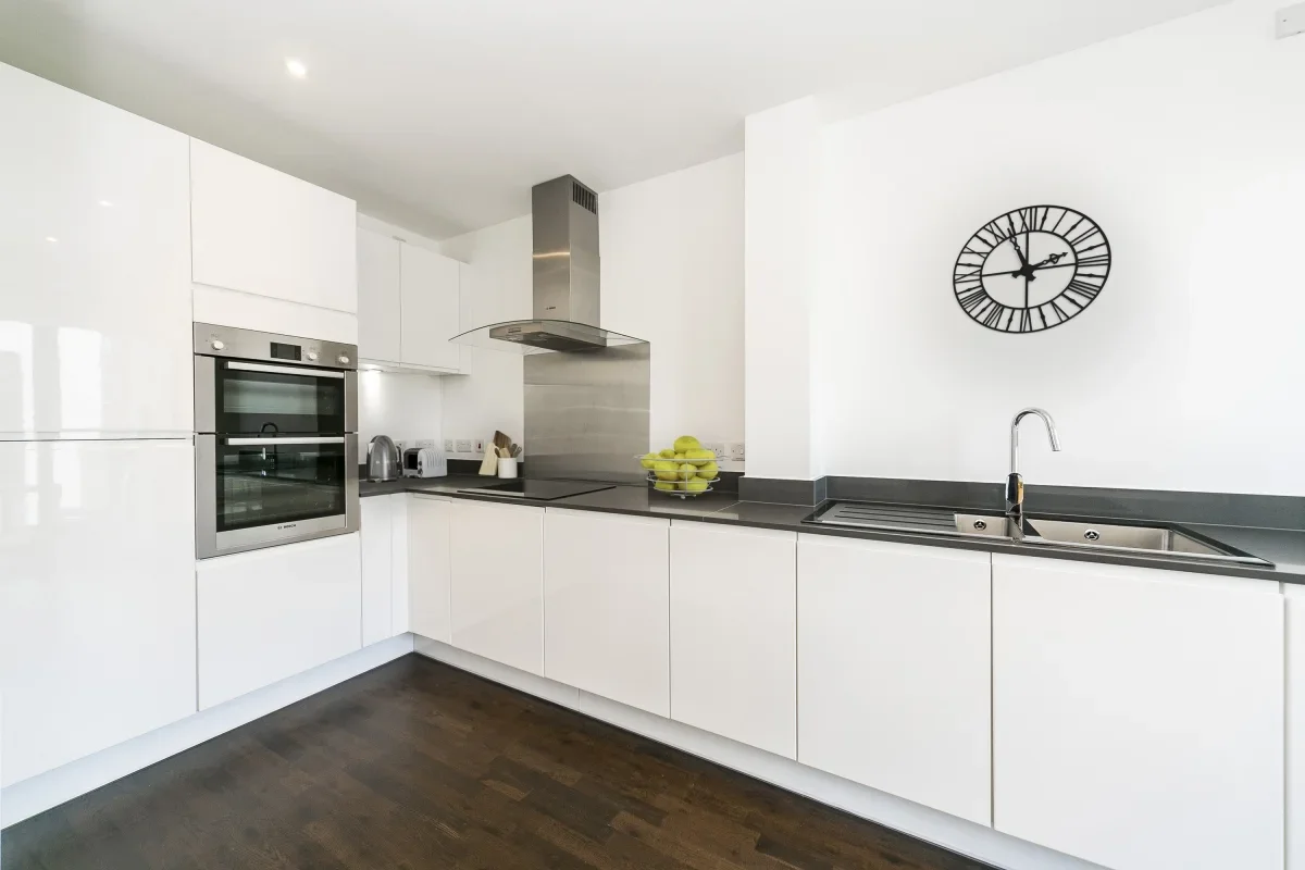Flat Larkwood Avenue in Greater London
