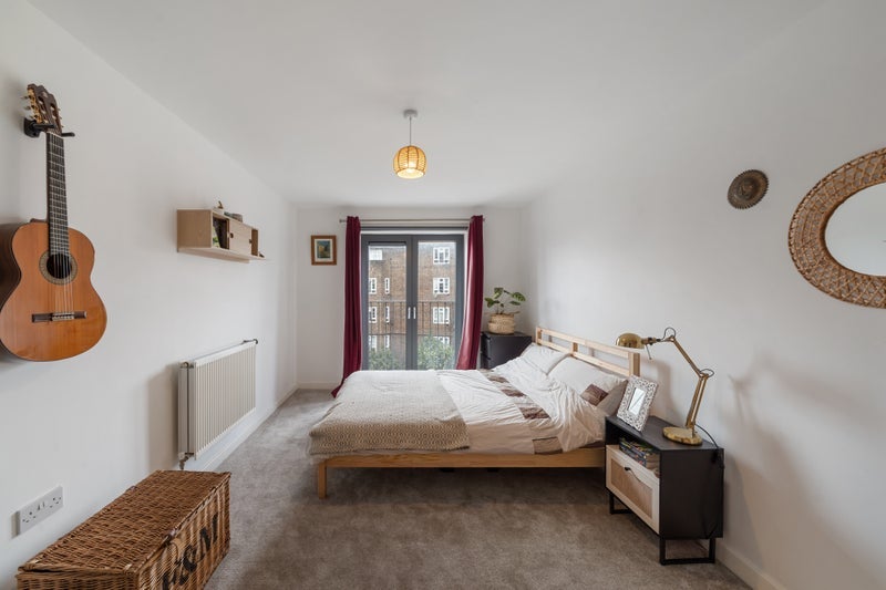 Room Crawshay Road in Greater London