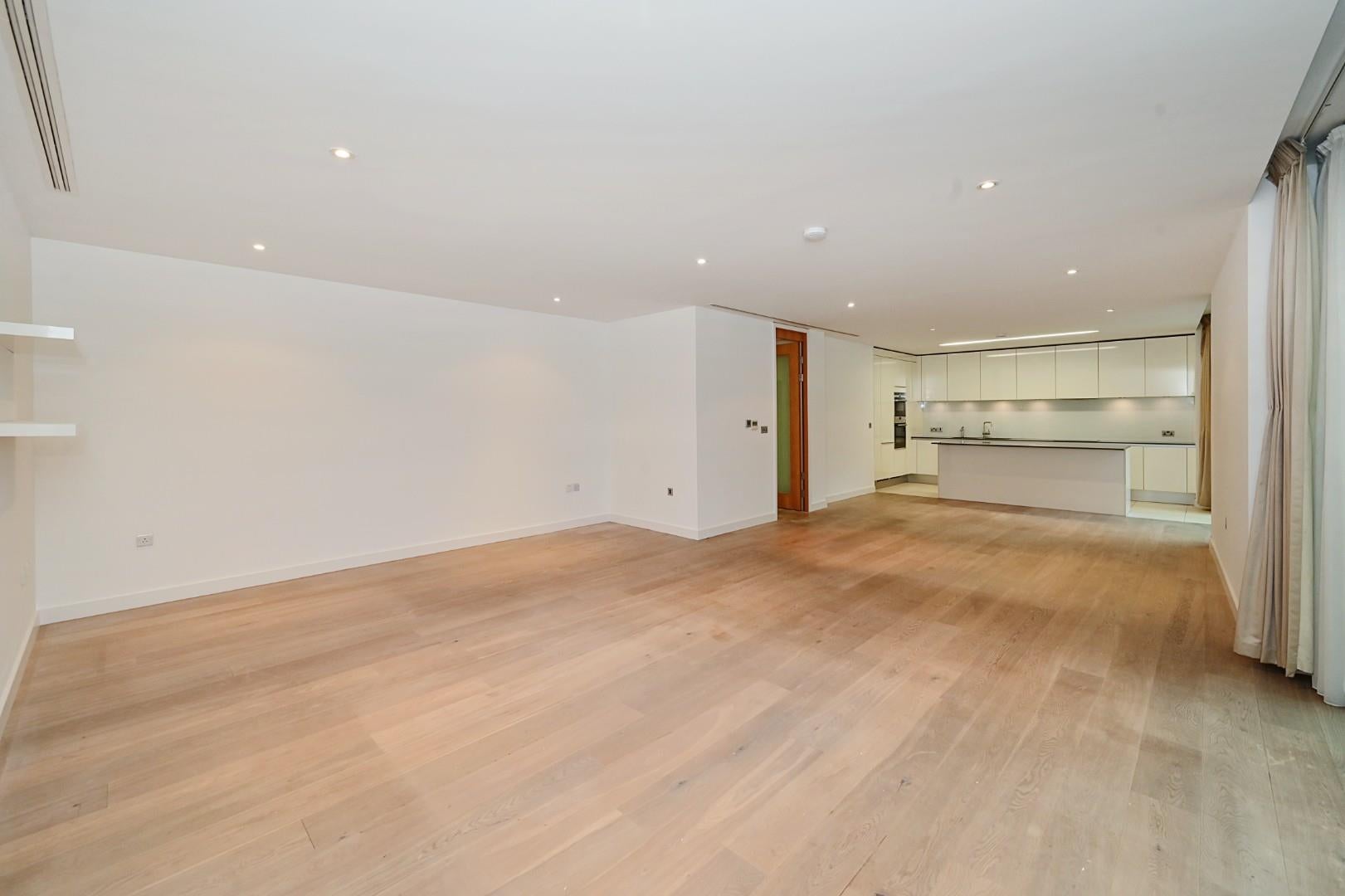 Flat Portman Close in London