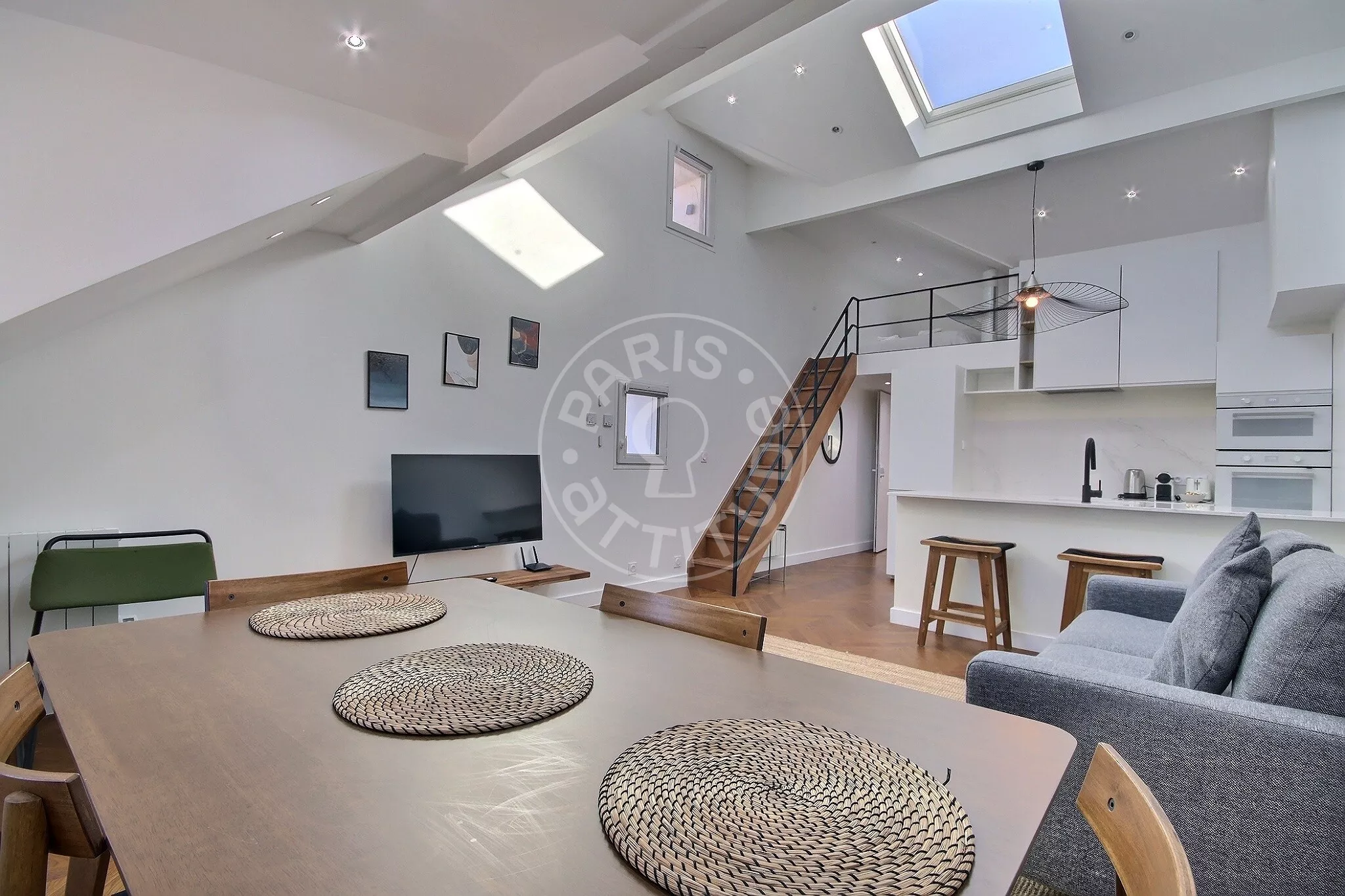 Flat Rue Poissonnière in Paris