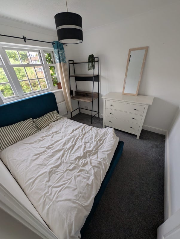 Room Cornwallis Square in Greater London
