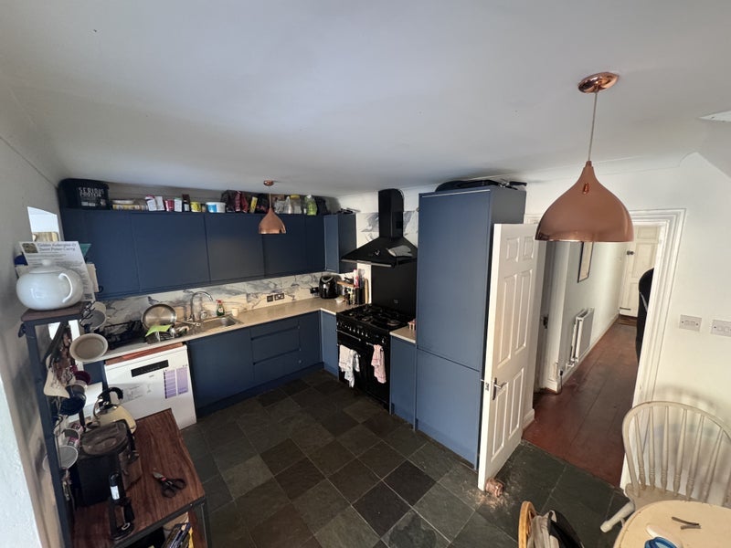 Room Cornwallis Square in Greater London