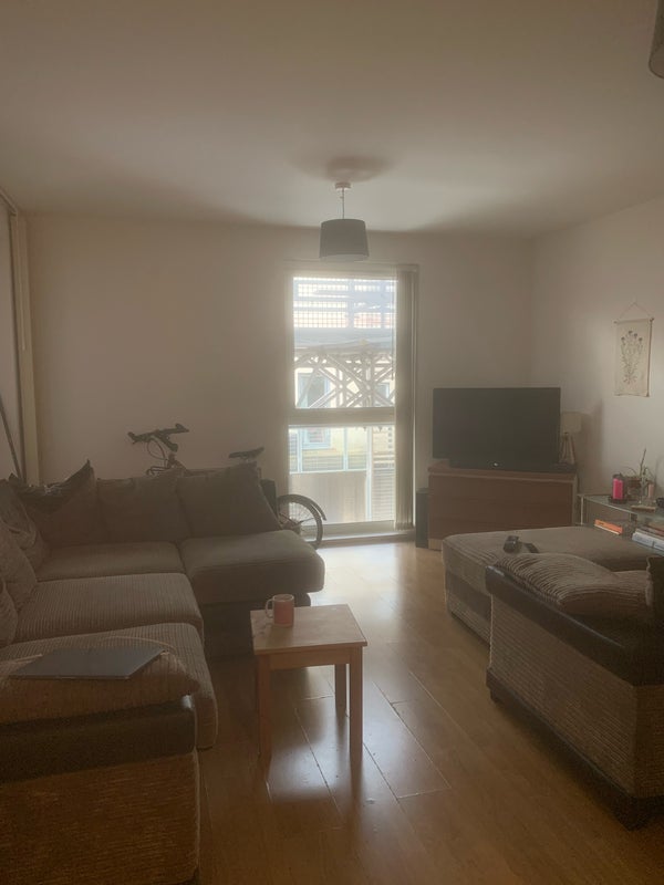 Room Hulme High Street in Manchester