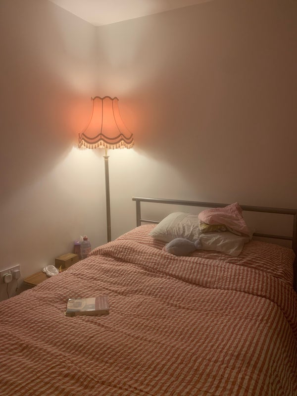 Room Hulme High Street in Manchester