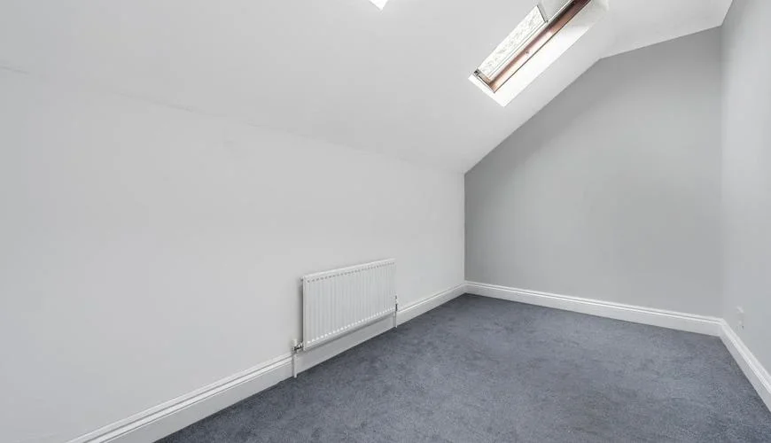 Room Meredith Mews in Greater London