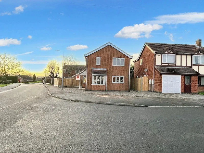 House Chelmsford Drive in South Kesteven