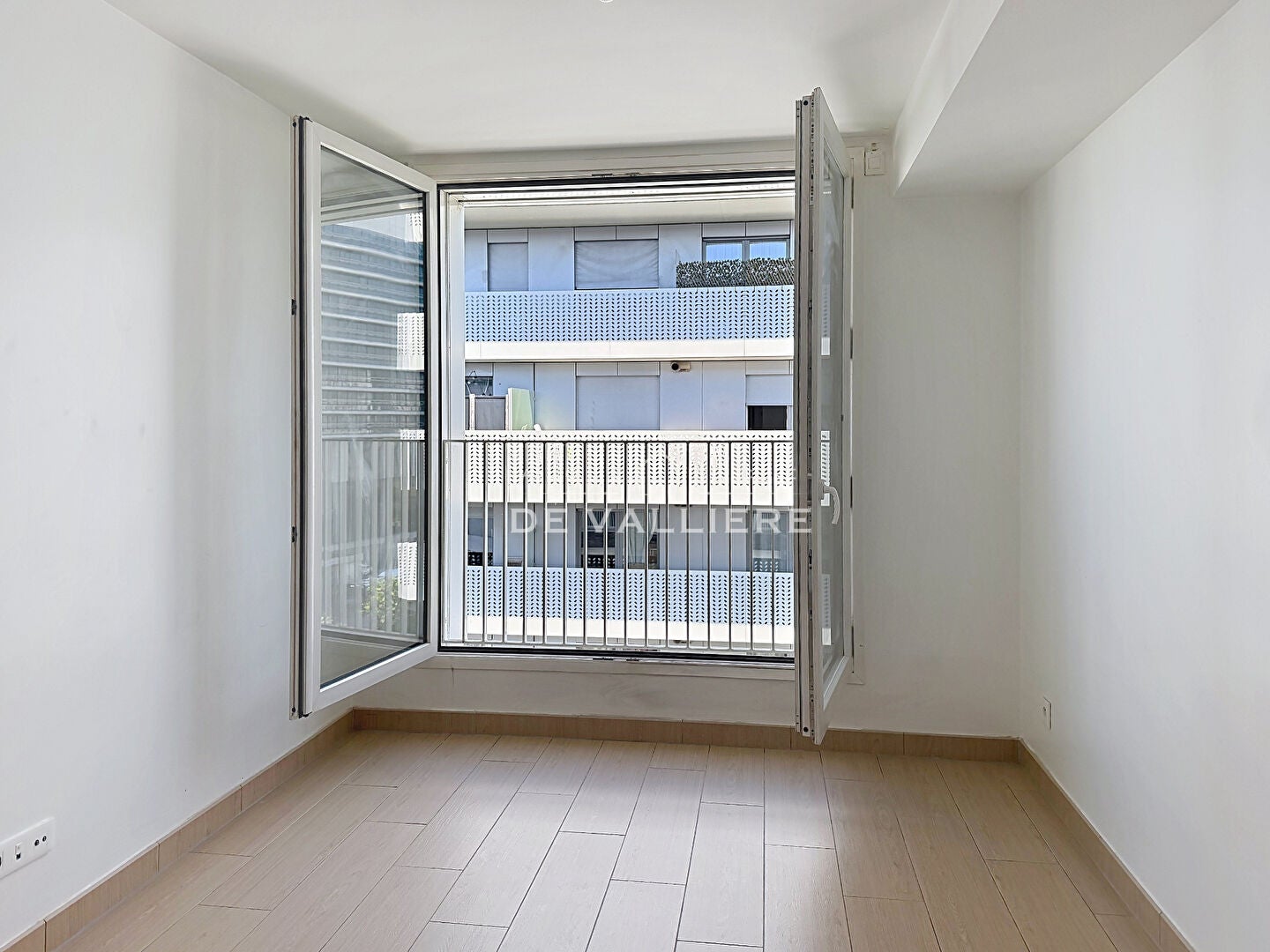 Chambre Rue d'Estienne d'Orves à Colombes
