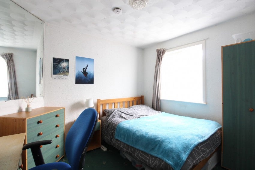 Room Broadlands Road in Southampton