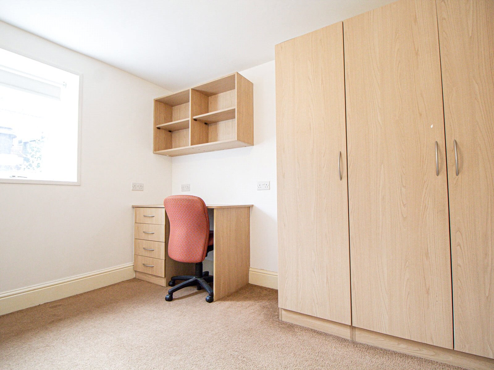 Flat Hyde Terrace in Leeds