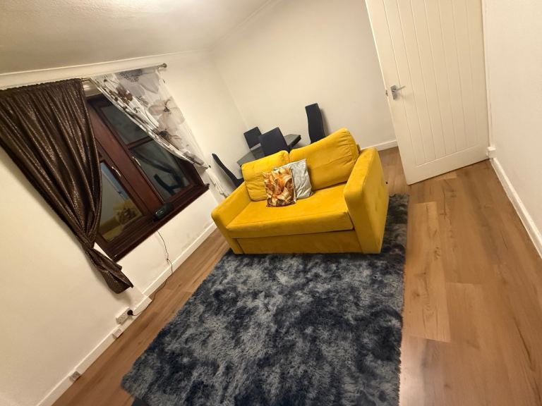 Flat Dens Road in Dundee