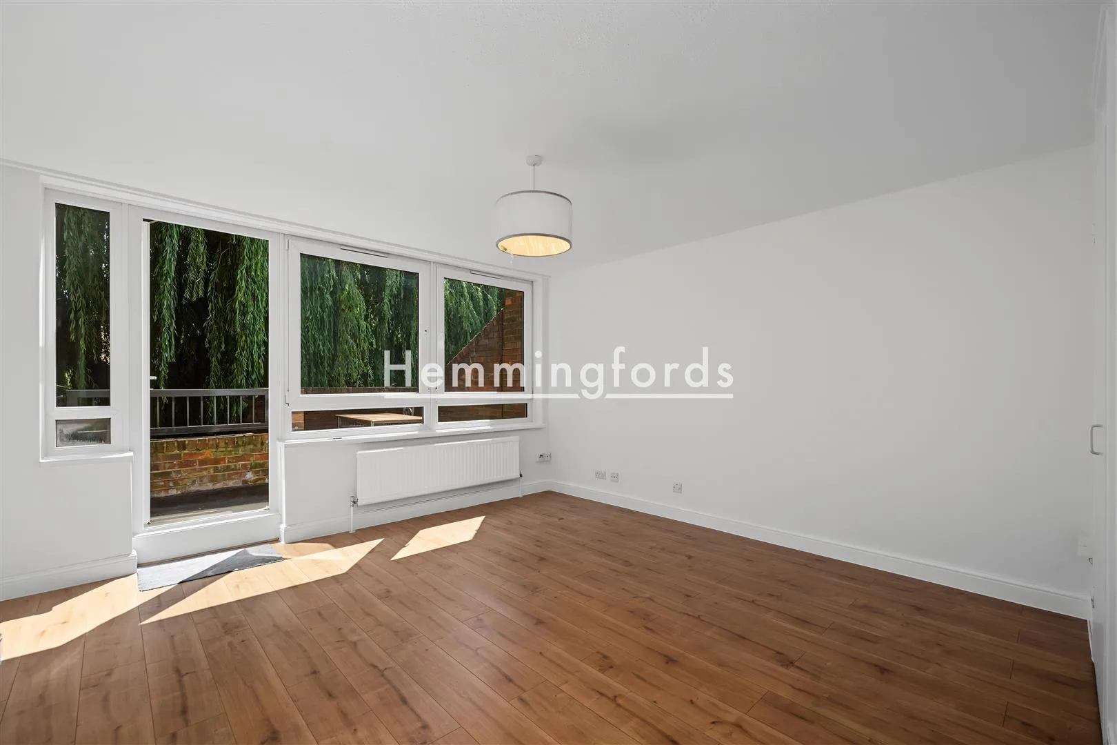 Flat Reedham Close in Greater London