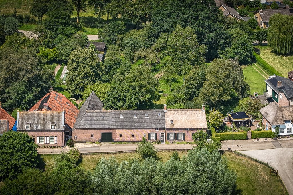Huis Lingedijk 110 in Acquoy