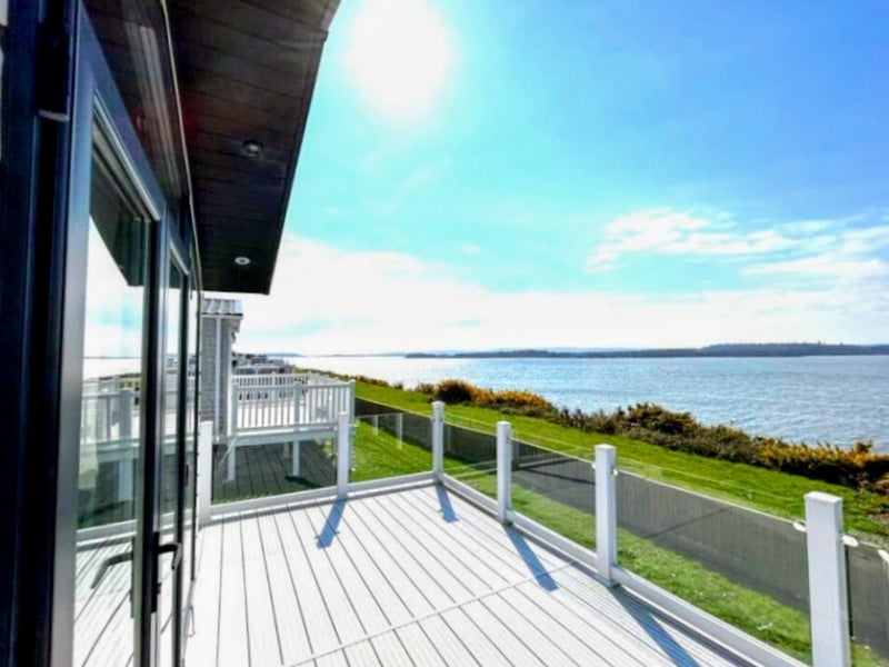 Room Rockley Holiday Park Road in Poole