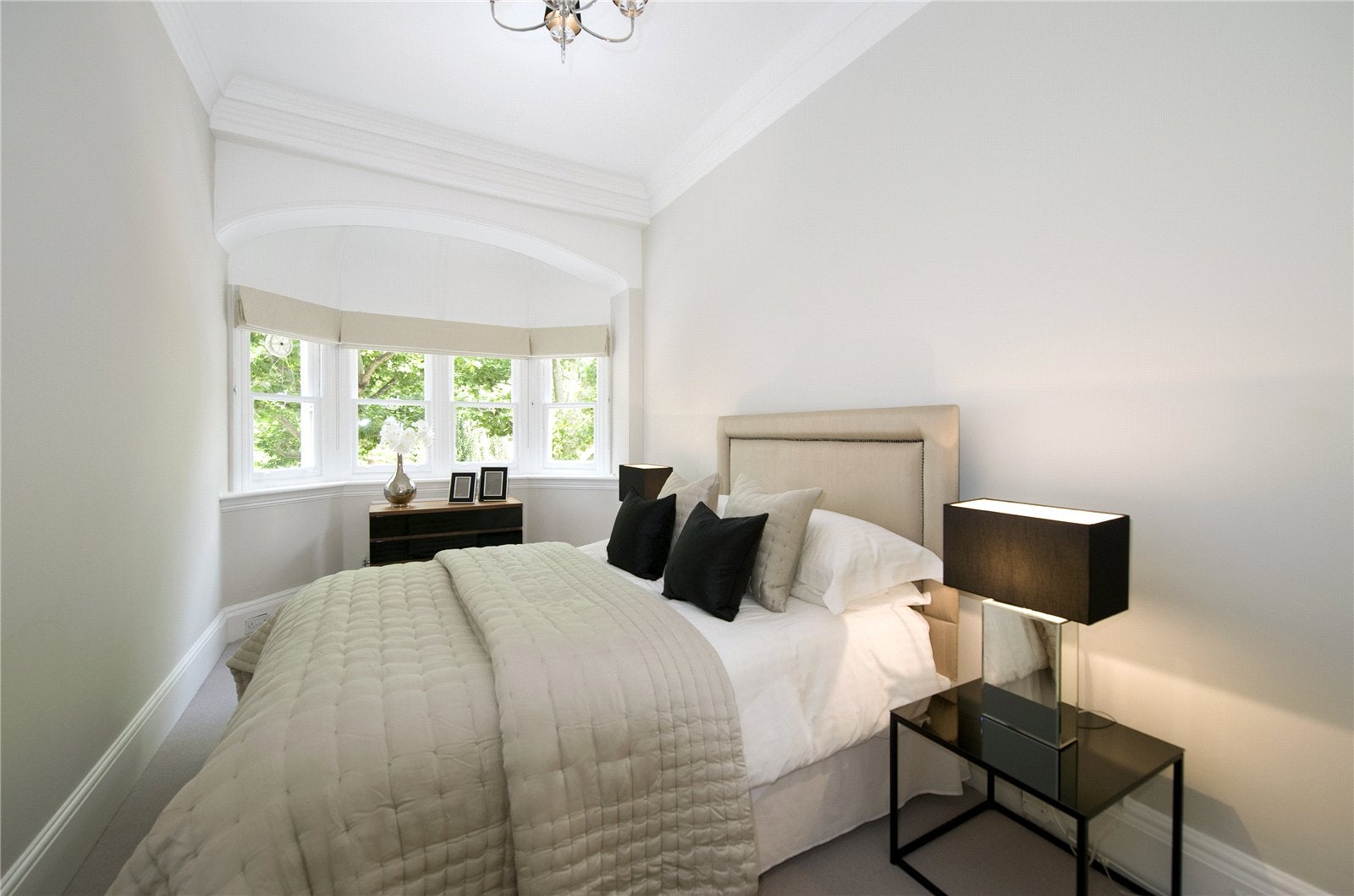Flat Cadogan Gardens in Greater London