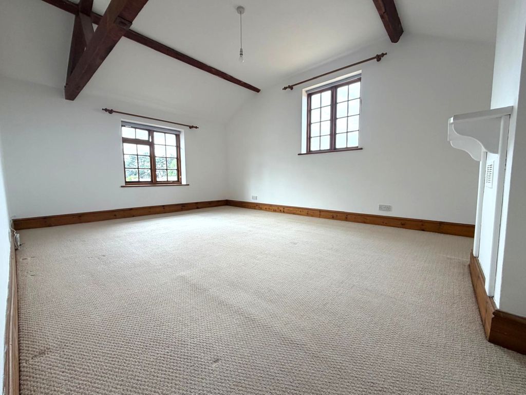 House Saint Peters Close in Bartestree