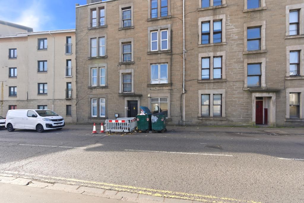 Flat High Street in Newport-on-Tay