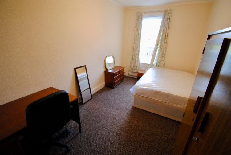 Flat Claypath in Durham