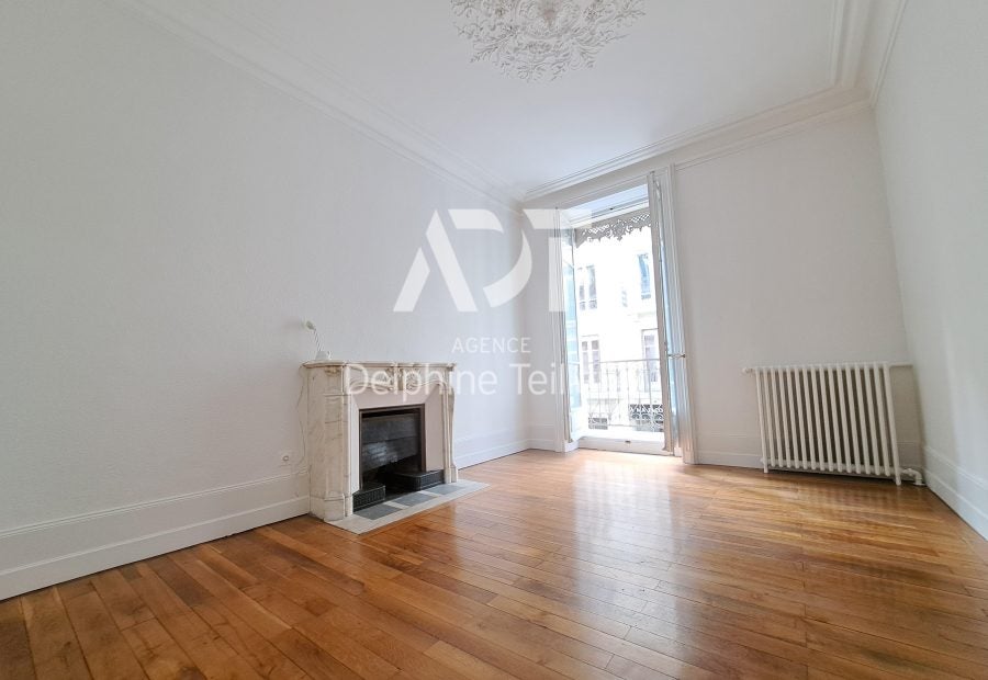 Flat Rue du Docteur Mazet in Grenoble