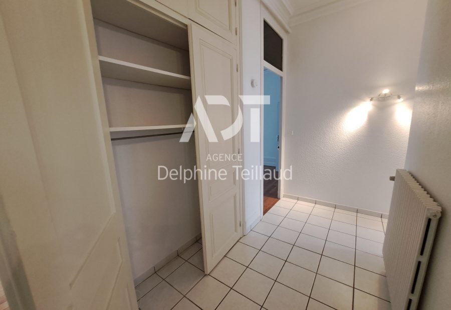 Flat Rue du Docteur Mazet in Grenoble