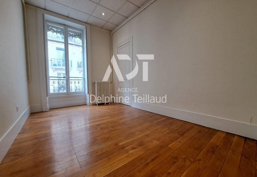 Flat Rue du Docteur Mazet in Grenoble