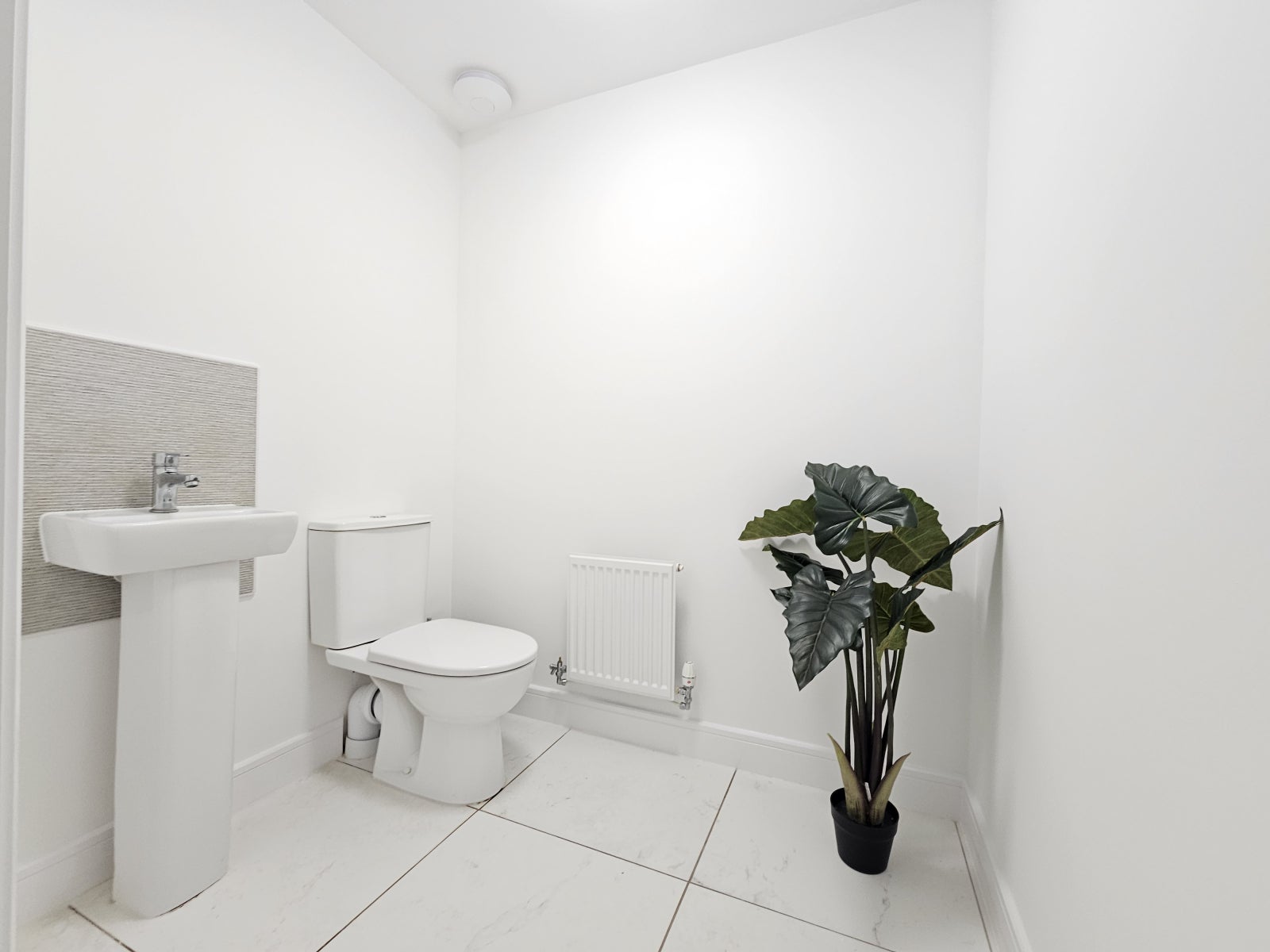 Flat Daws Court in Stafford