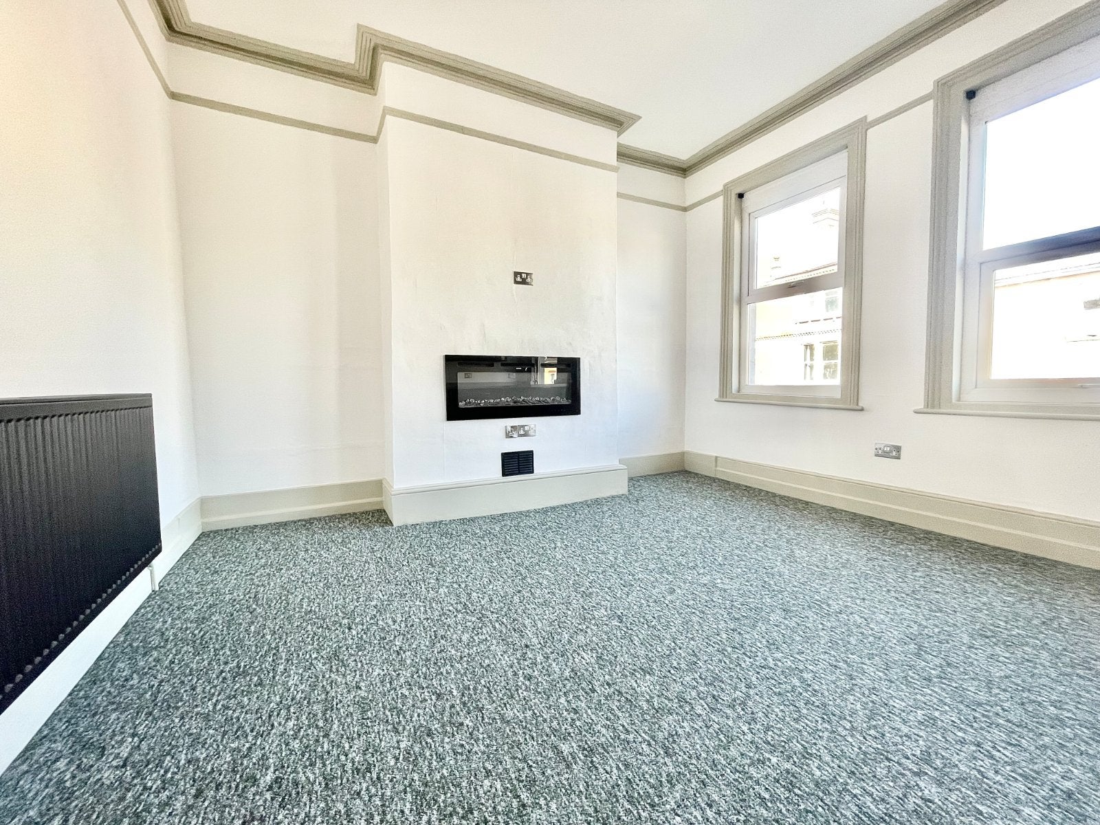 Flat The Broadway in Thanet