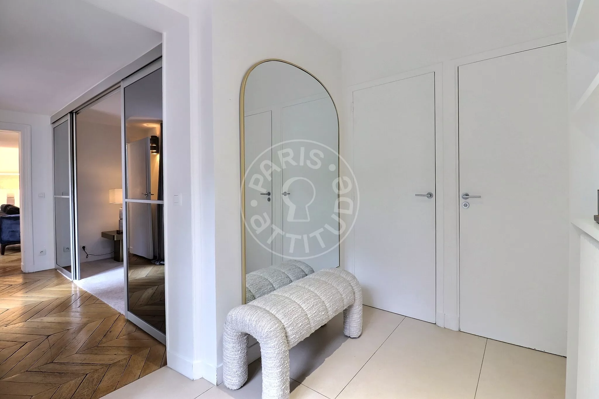 Appartement Avenue Montaigne à Paris