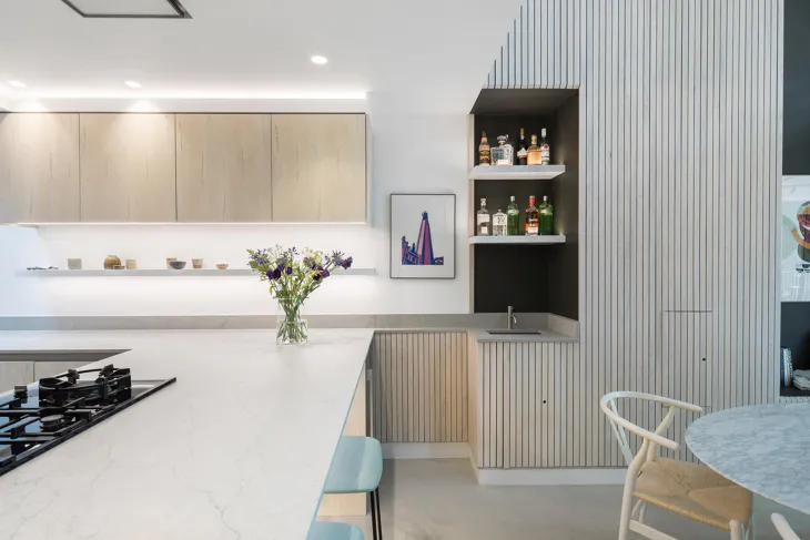 Flat Hogarth Court in Greater London