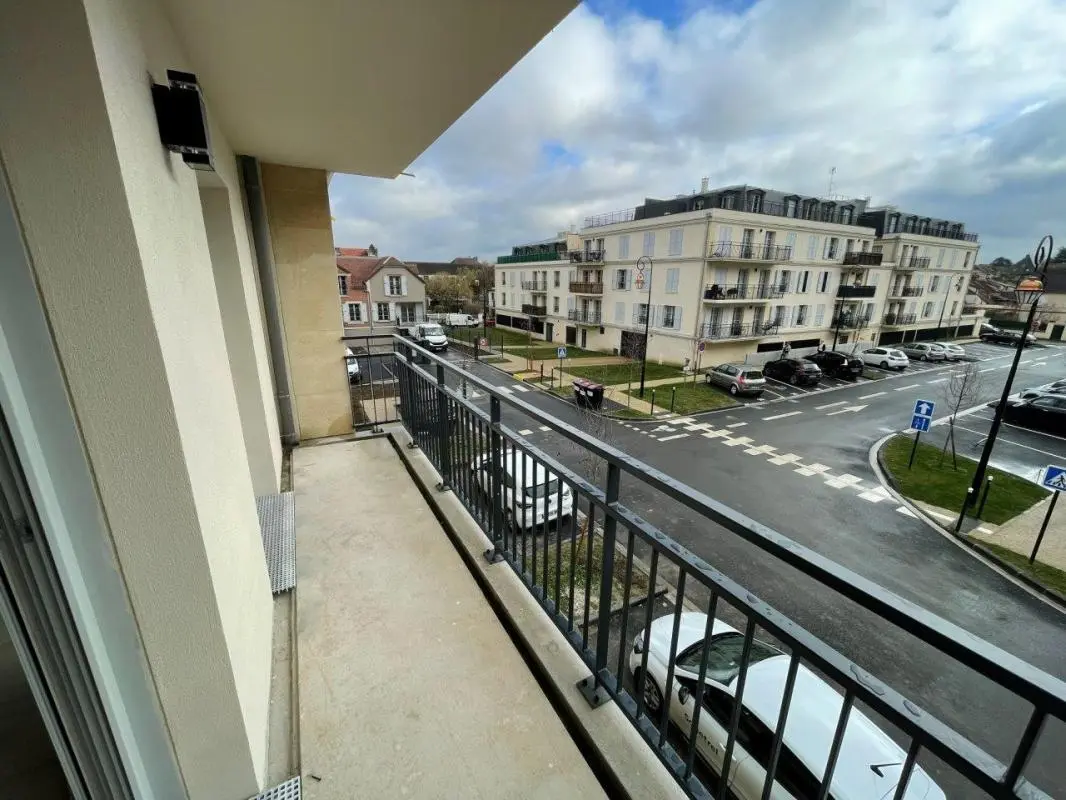Flat Rue de l'Estacade in Compiègne