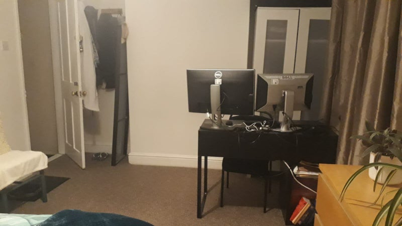 Room Albert Street in Cheltenham