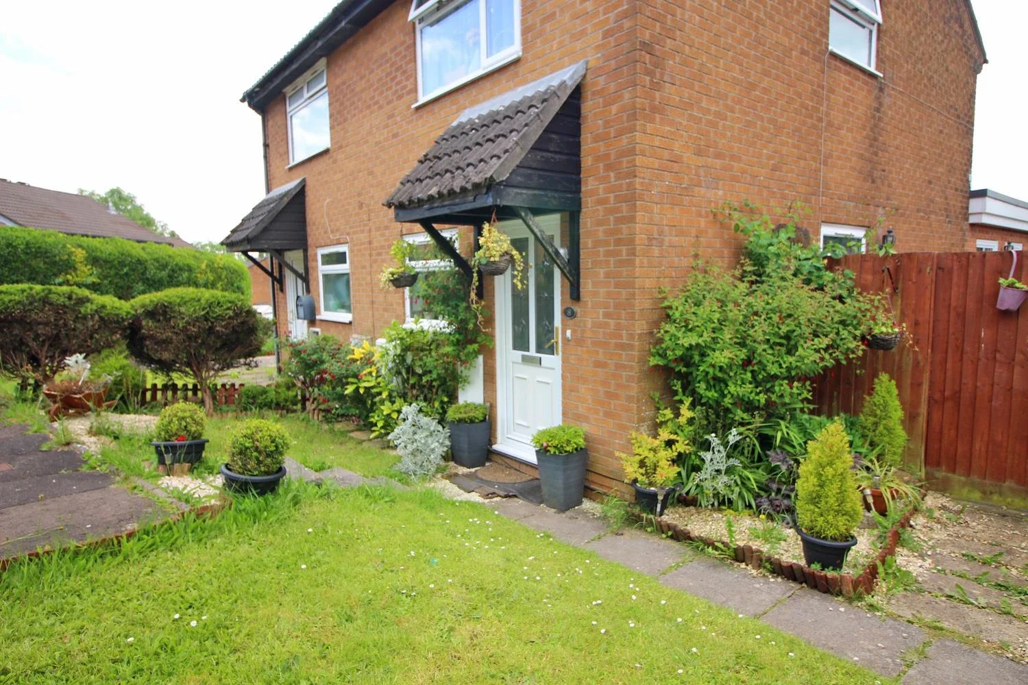 House Radyr Public Right of Way No. 40 in Cardiff