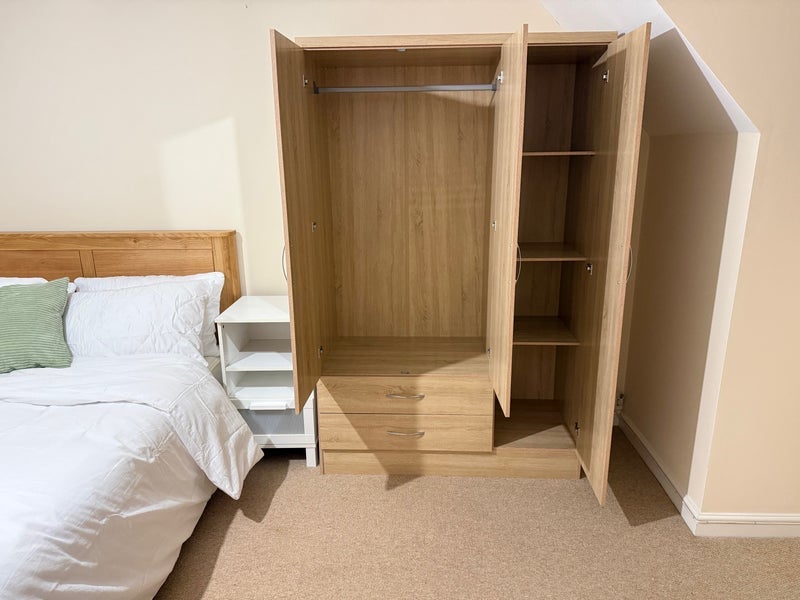 Room Trostrey Road in Birmingham