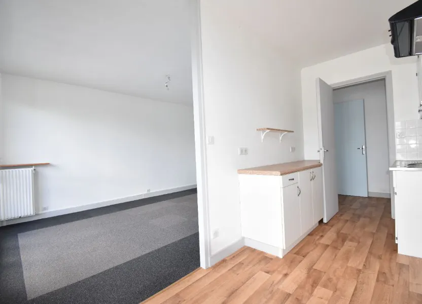 Flat Rue Jean Jaurès in Cosne-Cours-sur-Loire