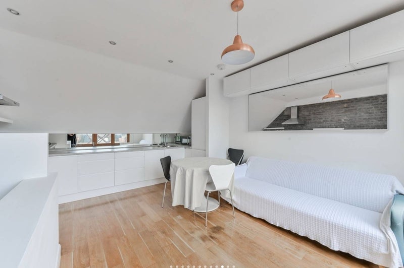 Room Tollington Park in Greater London