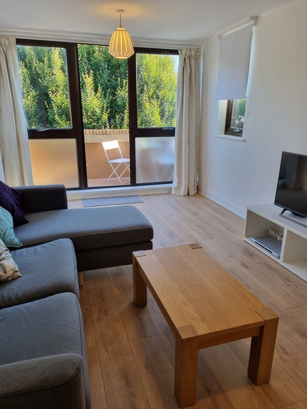 Room Tavistock Crescent in City of Westminster